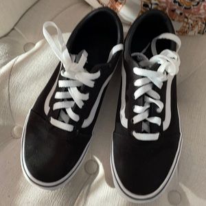 Womens size 10 Vans